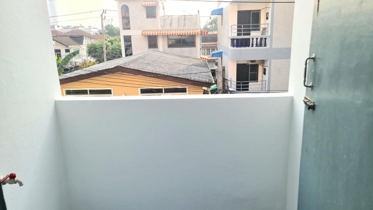 Panmanee Apartment Bangkok Extérieur photo